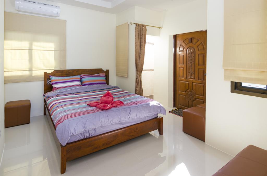 Ratana Villa - Pattaya Holiday House Walking Street 7 Bedrooms Екстер'єр фото