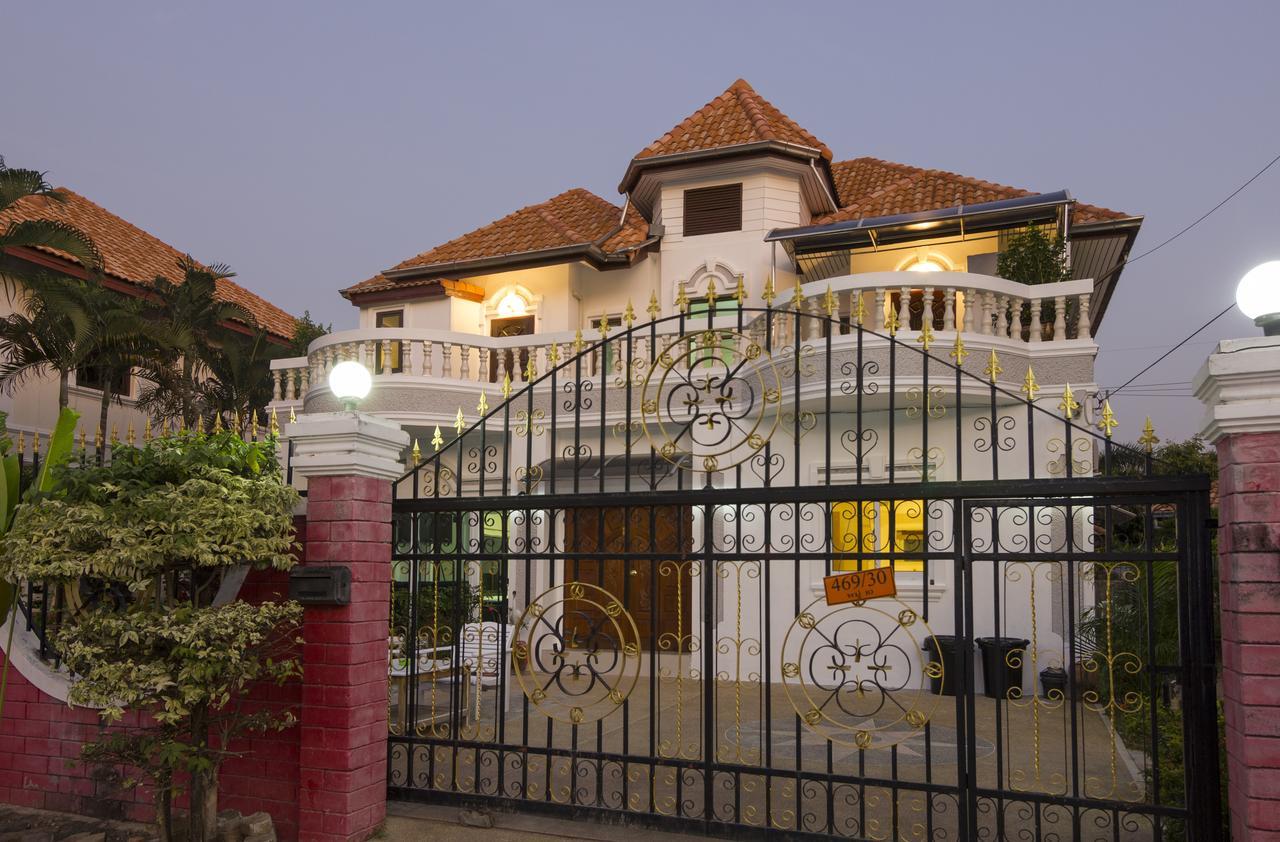 Ratana Villa - Pattaya Holiday House Walking Street 7 Bedrooms Екстер'єр фото